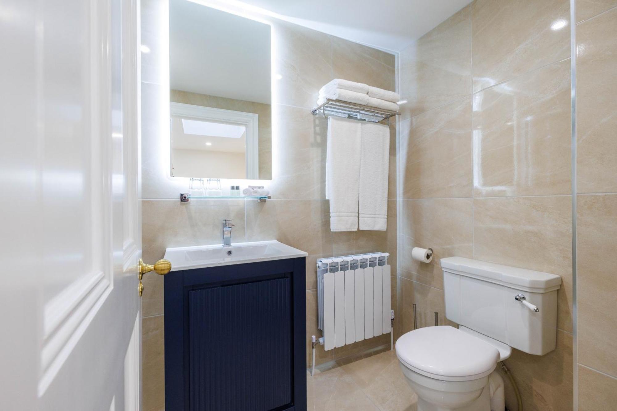 Sandbury Town House Kilkenny Esterno foto