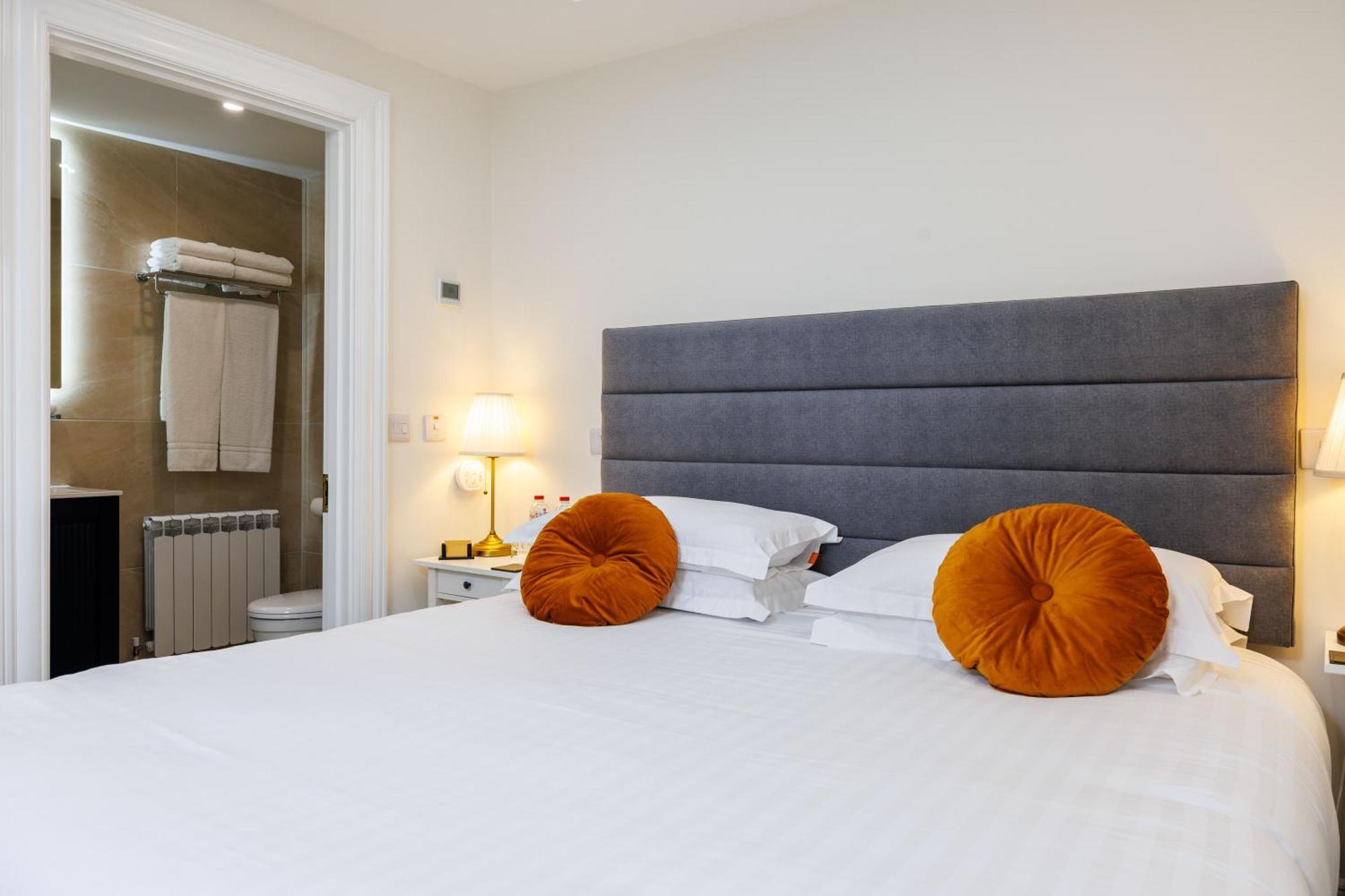 Sandbury Town House Kilkenny Esterno foto