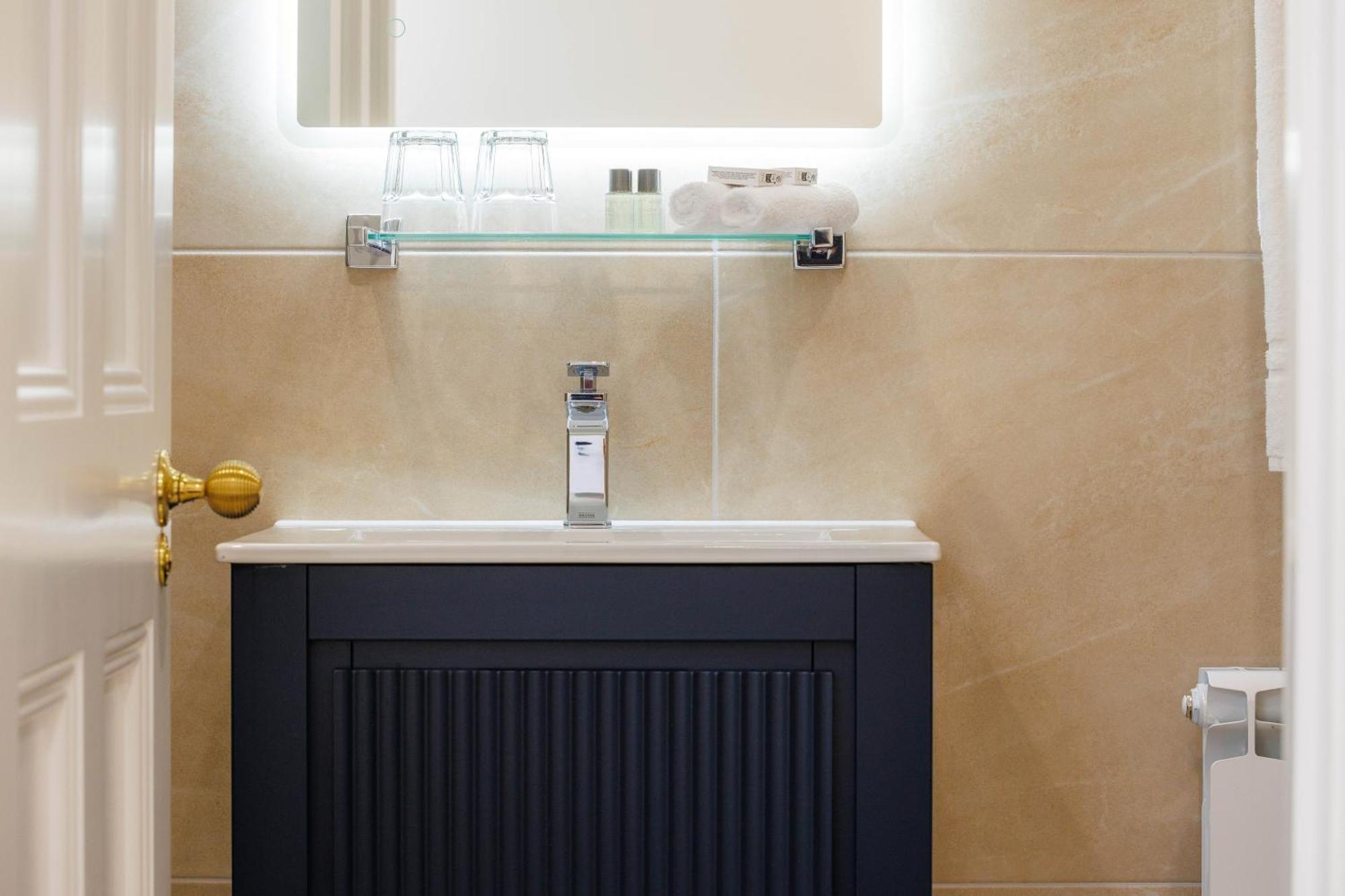 Sandbury Town House Kilkenny Esterno foto